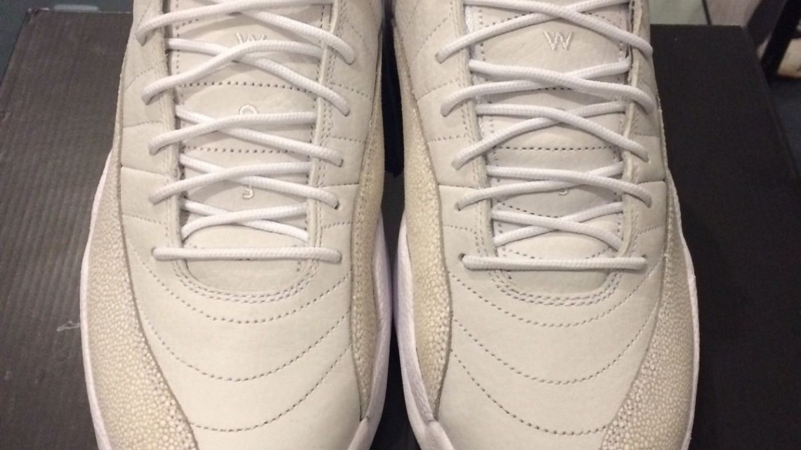 drake ovo nike