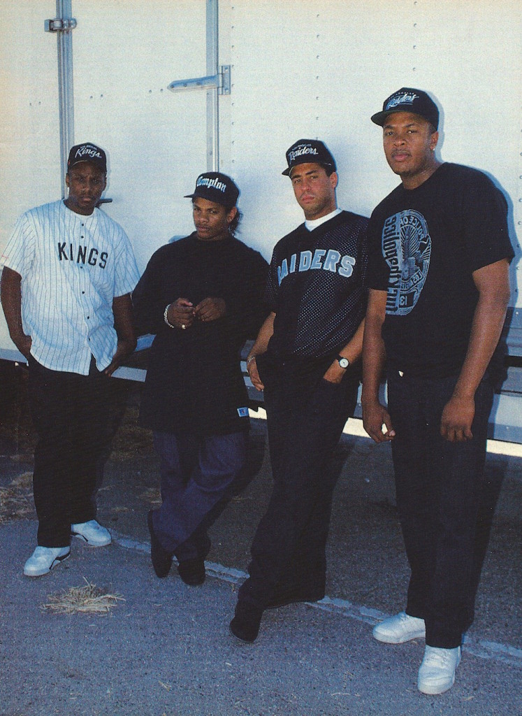 nwa nike trainer sc iii