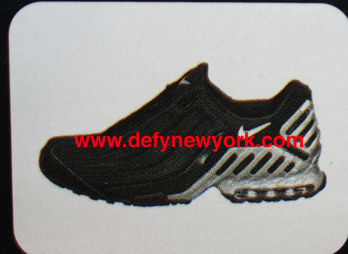 lodret køn Regnfuld Nike Air Max Octane Running Shoe Black Silver 2002