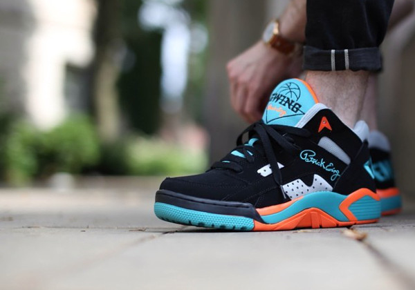 Ewing-Wrap-Mid-Black-Baltic-6